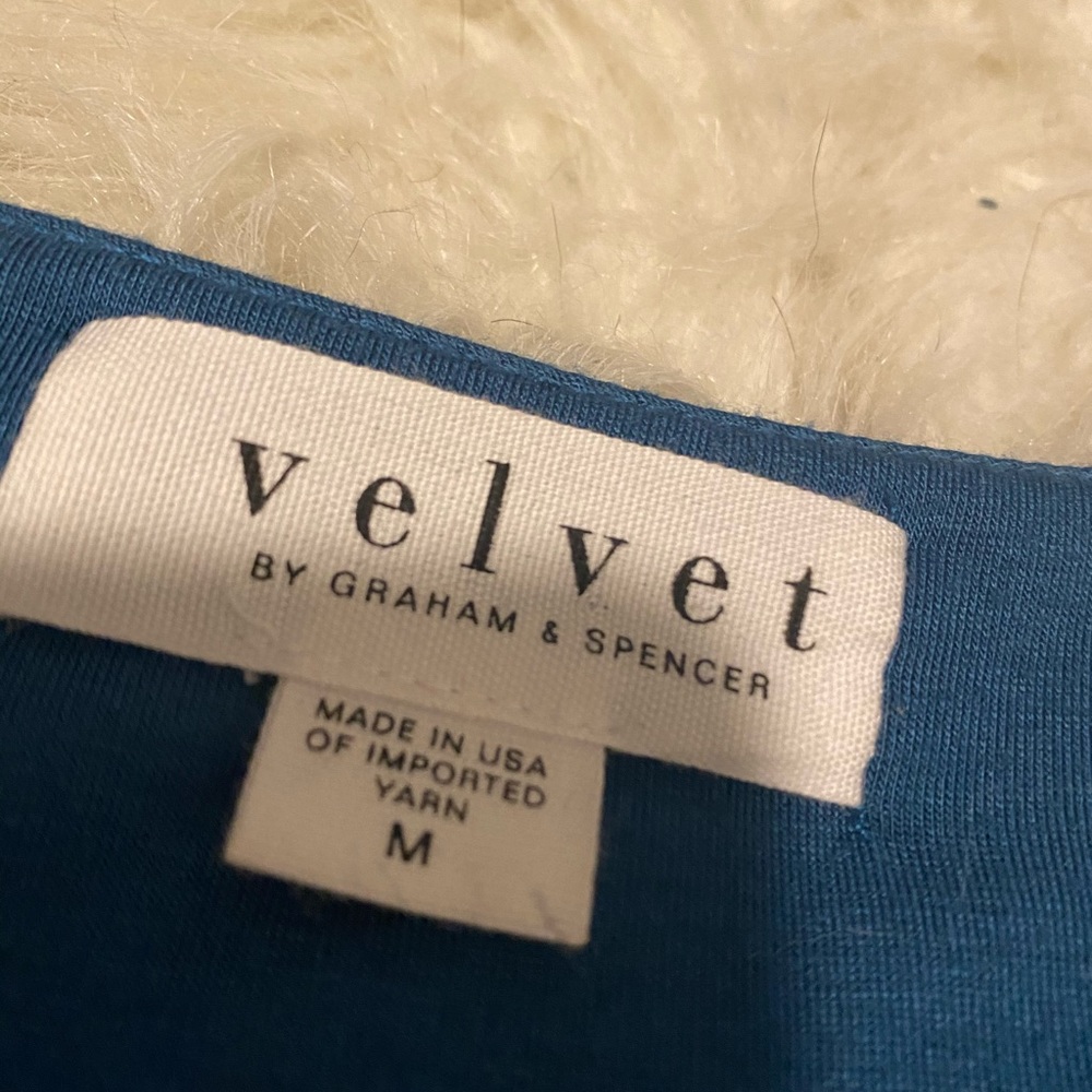 Velvet by graham & spencer medium